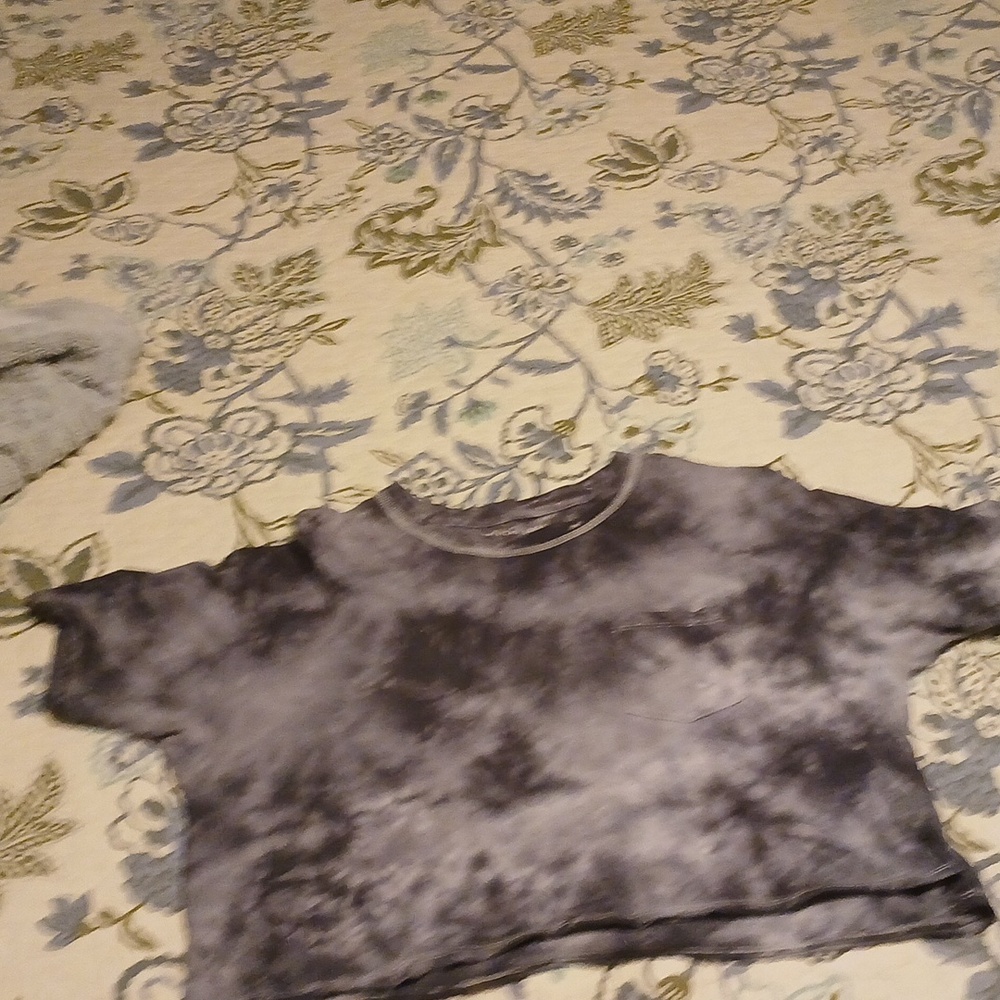 american eagle ty-dye cropped t shirt